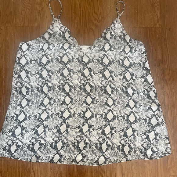 Socialite Camisole Top - Picture 7 of 14